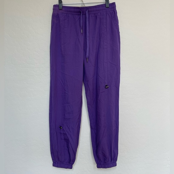 Halara joggers in purple size small - Picture 1 of 4